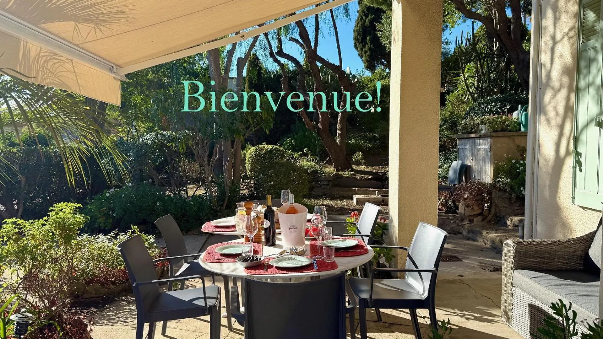 Authentique Villa Le Cactus Entierement Renovee Climatisee Proche Des Plages Du Centre Du Lavandou Et Du Supermarche location